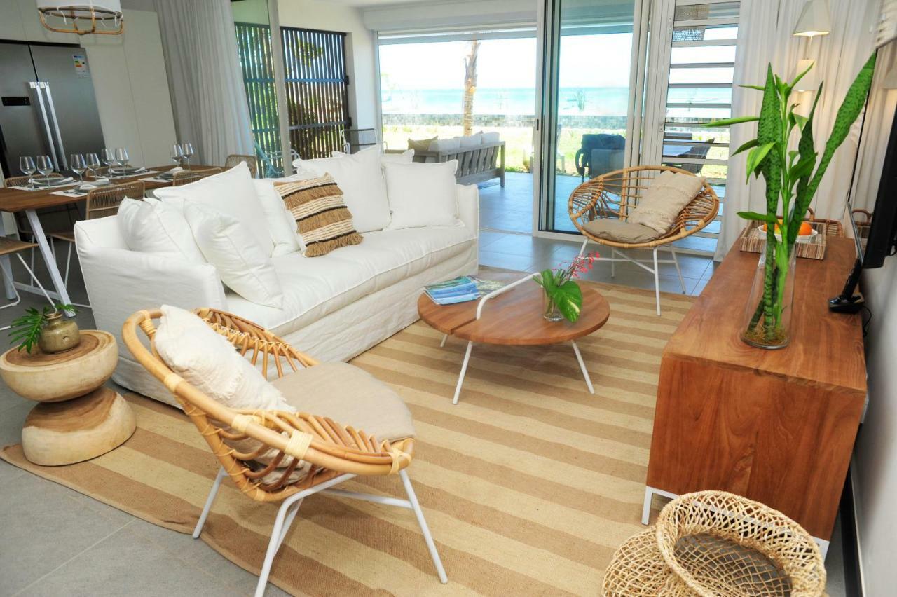 Obiches Luxury Beachfront Apartment Trou-Aux-Biches Buitenkant foto